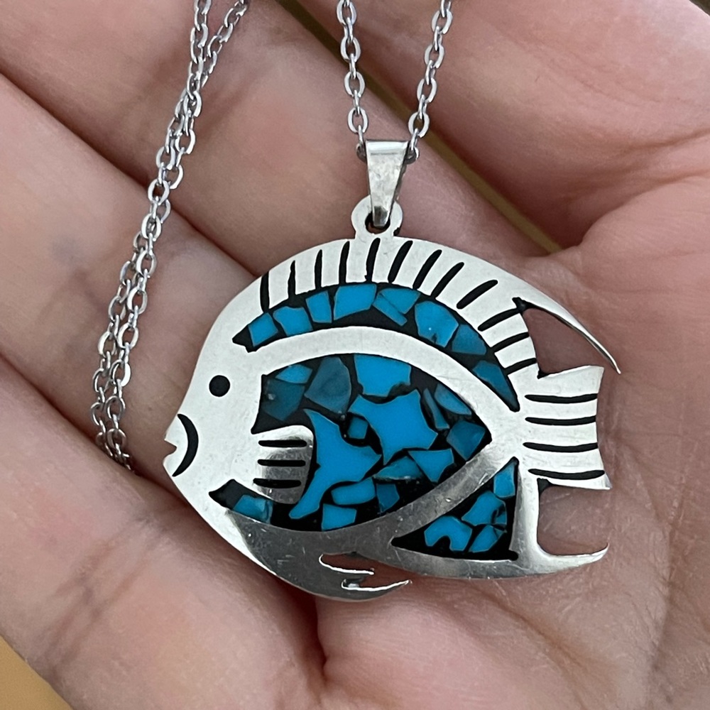 Solid sterling silver inlaid turquoise fish pendant
